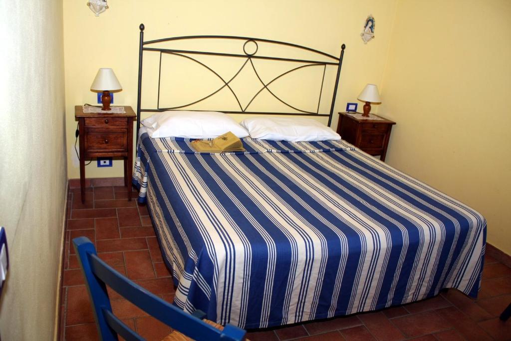 Agriturismo Le Docce Castelfiorentino Zimmer foto