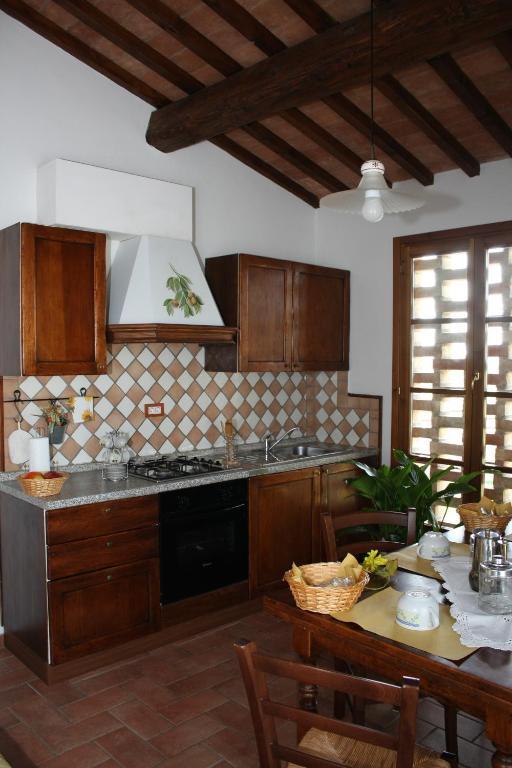 Agriturismo Le Docce Castelfiorentino Zimmer foto
