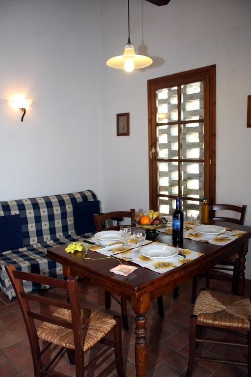 Agriturismo Le Docce Castelfiorentino Zimmer foto