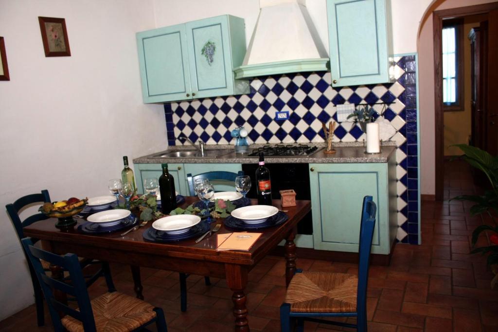 Agriturismo Le Docce Castelfiorentino Zimmer foto